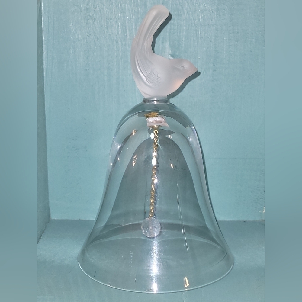 Bird Dinner Bell Clear Glass With Frosted Bird On Top - Picture 3 of 4
